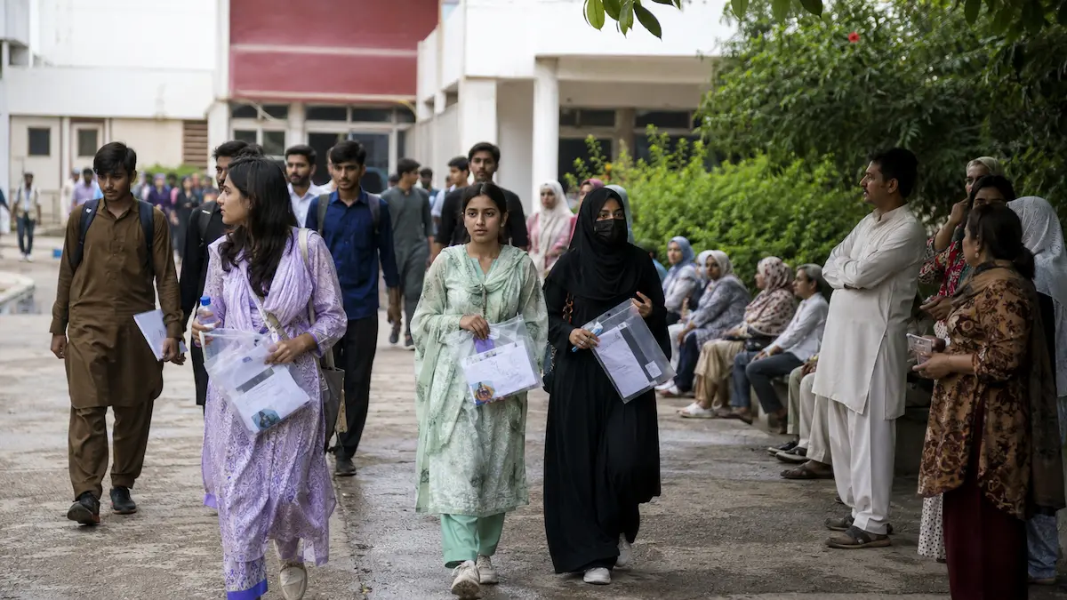 Students preparing for MDCAT 2026 after PMDC confirms the nationwide medical entry test on 16 August across Pakistan.